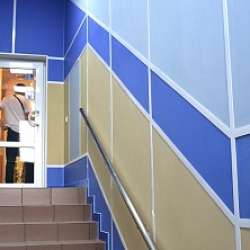 Панели Vekoroom голубые стена лестницы фото