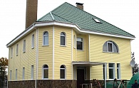 Сайдинг желтый для фасада дома