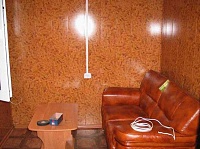 Панель МДФ в отделке комнаты Орех темный