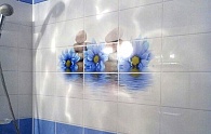 Панель ПВХ Каприз на стене ванной