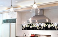 Интерьерная панель Белая орхидея на кухне