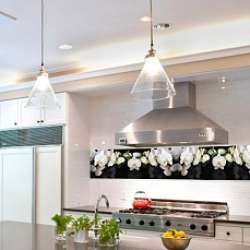 Интерьерная панель Белая орхидея на кухне фото