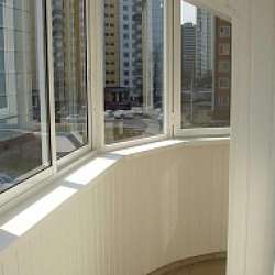 Вагонка ПВХ белая балкон фото
