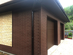 Фагот Талдомский и Кирпич клинкерный коричневый фасад фото