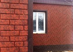 Фасадная панель Ю-Пласт Кирпич красный фото