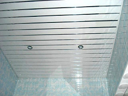 Реечные потолки Cesal для ванной фото