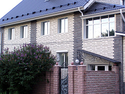 Камень белый и серый фасад фото