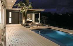 Террасная доска MultiDeck в интерьере коттеджа фото