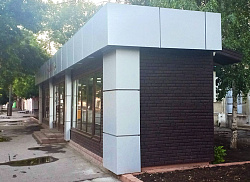 Фасадные панели Стоун Хаус коричневый кирпич фото