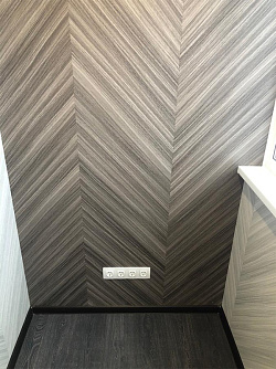 Панель ПВХ Шпон орех светлый на балконе Панель ПВХ Шпон орех светлый на балконе фото