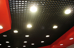 Потолки Грильято черные фото