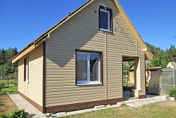 Виниловый сайдинг Timberblock Кедр янтарный и Стоун Хаус Камень жженый Виниловый сайдинг Timberblock Кедр янтарный и Стоун Хаус Камень жженый фото