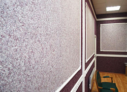 Шелковая штукатурка фиолетовая в интерьере фото