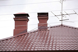 Монтеррей шоколад на кровле дома фото