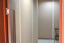 Панели Vekoroom серые на стене фото