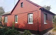 Фасадные панели Стоун-Хаус под красный и коричневый кирпич