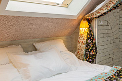 Плиты Quick Deck Наоми в интерьере спальни фото