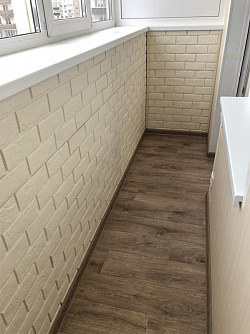 Цокольный сайдинг Grand Line Состаренный кирпич Молочный Цокольный сайдинг Grand Line Состаренный кирпич Молочный фото