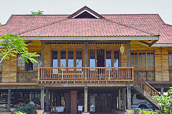 Ондувилла на загородном доме фото