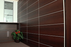 Панели МДФ Квадро Лес Шоколадный отделка стены фото