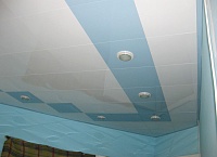 Алюминиевые кассетные потолки Cesal цвет голубой