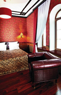 Подоконник Махагони фото