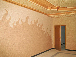 Рисунок из шелковой штукатурки на стене фото