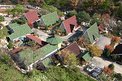 Ондувилла крыши домов фото