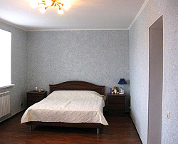Жидкие обои в спальне фото