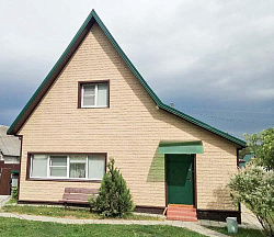 Фасадные панели Ю-Пласт Камень золотистый и Кирпич коричневый Фасадные панели Ю-Пласт Камень золотистый и Кирпич коричневый фото