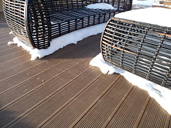 Уличное покрытие для пола Мультидек зимой фото