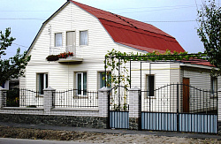 Сайдинг Белый фасад дома фото